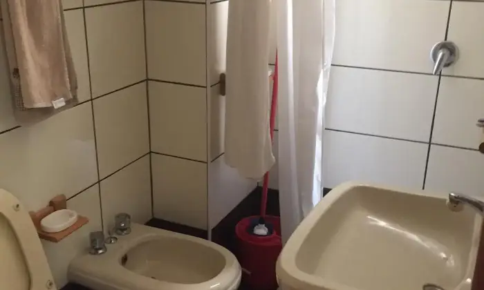 Rexer-VITTORIA-CENTRO-CITTA-destinazione-commerciale-BAGNO