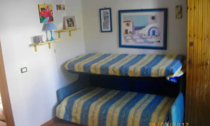 Rexer-Bonifati-Appartamento-vista-mare-soggiorno