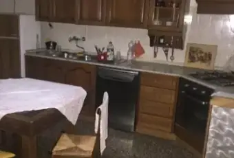 Rexer-Ovada-Villetta-a-schiera-in-affitto-CUCINA