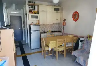 Rexer-Chioggia-AFFITASI-Appartamento-Isola-Verde-CUCINA