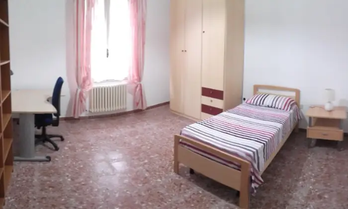 Rexer-Pescara-AFFITTO-CASA-X-VACANZA-CAMERA-DA-LETTO