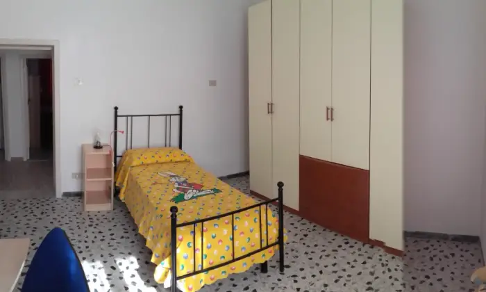 Rexer-Pescara-AFFITTO-CASA-X-VACANZA-CAMERA-DA-LETTO