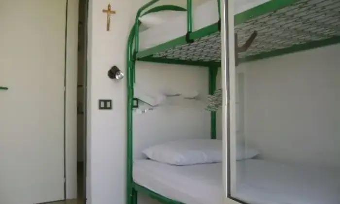 Rexer-Isola-di-Capo-Rizzuto-Quadrilocale-a-Isola-di-Capo-Rizzuto-CAMERA-DA-LETTO