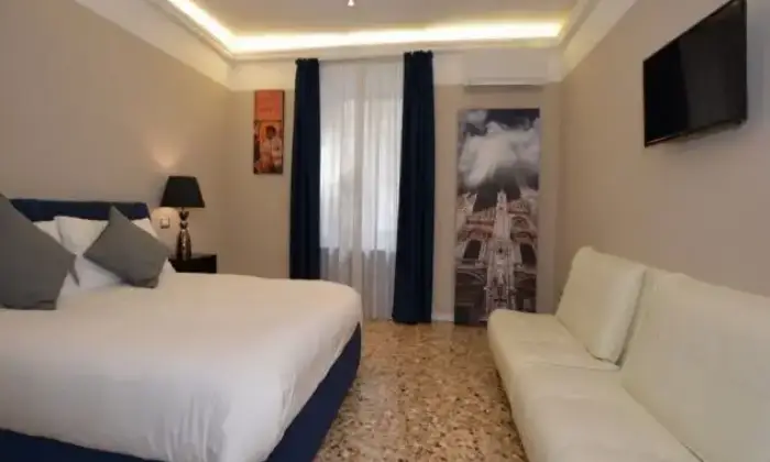 Rexer-Milano-Splendido-trilocale-in-Porta-Venezia-CAMERA-DA-LETTO