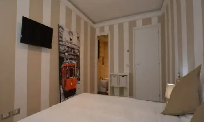 Rexer-Milano-Splendido-trilocale-in-Porta-Venezia-CAMERA-DA-LETTO
