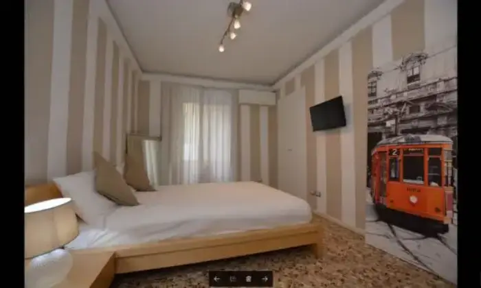Rexer-Milano-Splendido-trilocale-in-Porta-Venezia-CAMERA-DA-LETTO