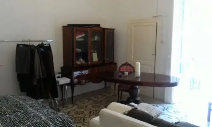 Rexer-Bari-Ampio-trivani-CAMERA-DA-LETTO