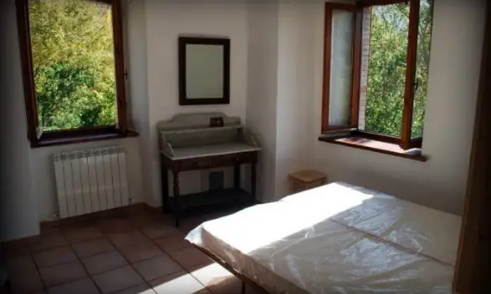 Rexer-Spoleto-Casale-a-km-da-Spoleto-CAMERA-DA-LETTO