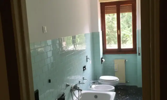 Rexer-Cremona-Ampio-bilocale-luminoso-centralissimo-BAGNO