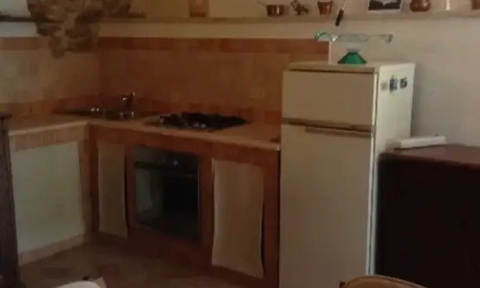 Rexer-Preci-Monolocale-in-affitto-in-umbria-CUCINA