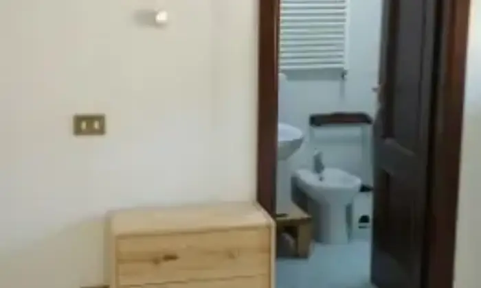 Rexer-Tornimparte-Casetta-rifinita-e-abitabile-CAMERA-DA-LETTO