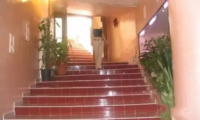 Rexer-San-Nicola-la-Strada-Villa-prestigiosa-ALTRO