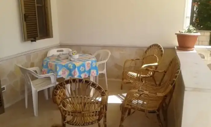 Rexer-Ostuni-Villetta-a-due-piani-per-la-tua-estate-ALTRO