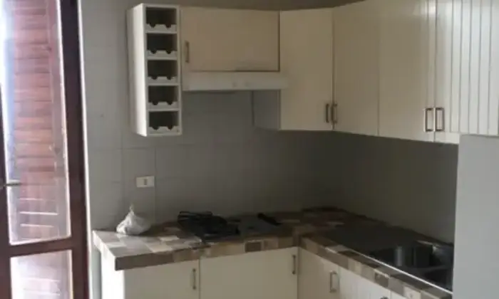 Rexer-Brindisi-Appartamento-zona-casale-Brindisi-CUCINA