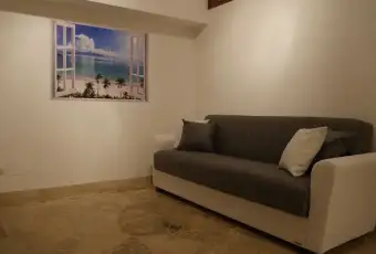 Rexer-Rimini-Grazioso-Bilocale-in-pieno-centro-storico-SALONE