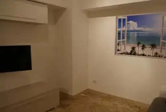 Rexer-Rimini-Grazioso-Bilocale-in-pieno-centro-storico-SALONE
