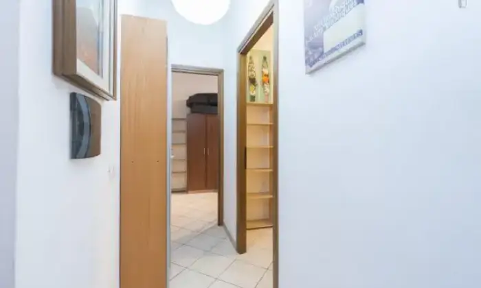Rexer-Roma-Appartamento-camere-da-letto-metropolitana-Colli-Albani-ALTRO