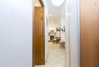 Rexer-Roma-Appartamento-camere-da-letto-metropolitana-Colli-Albani-ALTRO