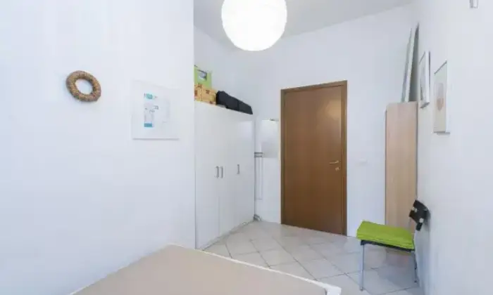 Rexer-Roma-Appartamento-camere-da-letto-metropolitana-Colli-Albani-CAMERA-DA-LETTO