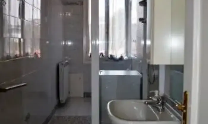 Rexer-Venezia-Appartamento-gioiellino-VeneziaMestre-affitto-BAGNO