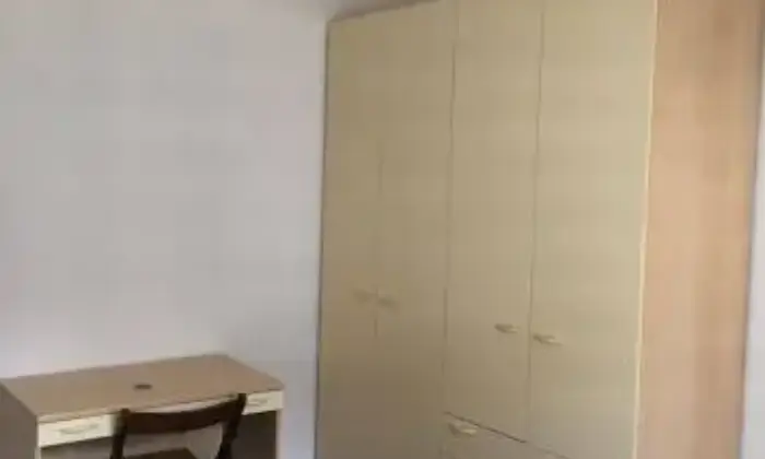 Rexer-Perugia-Affittasi-appartamento-Zona-Stazione-Libero-da-Luglio-CAMERA-DA-LETTO