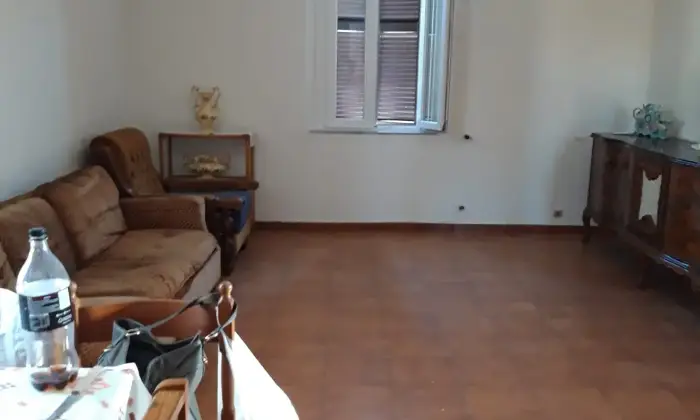 Rexer-Ladispoli-MESI-LUGLIO-E-AGOSTO-CAMERA-DA-LETTO