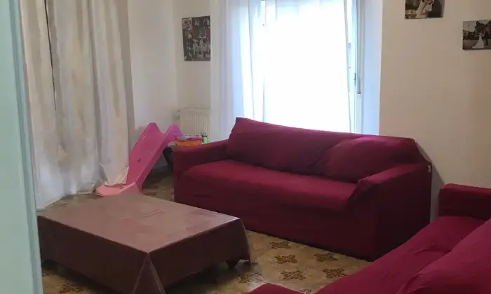 Rexer-Palermo-TRIVANI-ARREDATO-VIA-LAURANA-ZONA-VILLABIANCA-PALERMO-SALONE