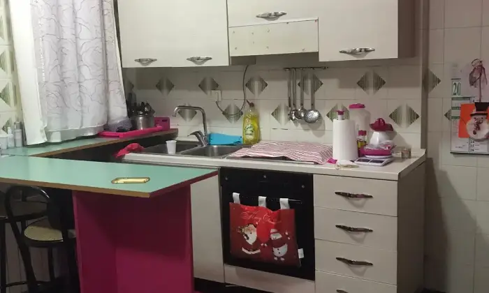 Rexer-Palermo-TRIVANI-ARREDATO-VIA-LAURANA-ZONA-VILLABIANCA-PALERMO-CUCINA