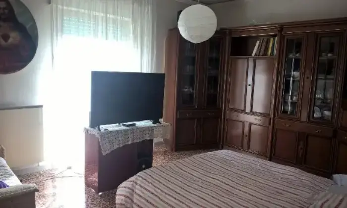 Rexer-Portici-Quadrilocale-in-affitto-in-via-San-Cristoforo-CAMERA-DA-LETTO