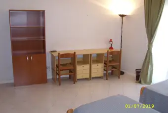 Rexer-Catania-BELLE-STANZE-SINGOLE-O-DOPPIE-CITTADELLA-CAMERA-DA-LETTO