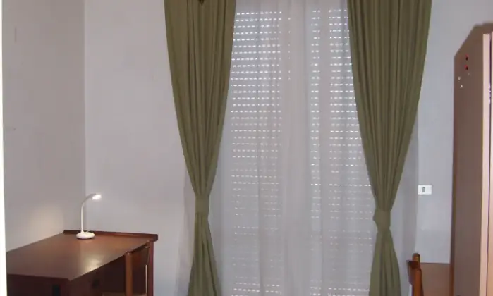 Rexer-Catania-BELLE-STANZE-SINGOLE-O-DOPPIE-CITTADELLA-CAMERA-DA-LETTO