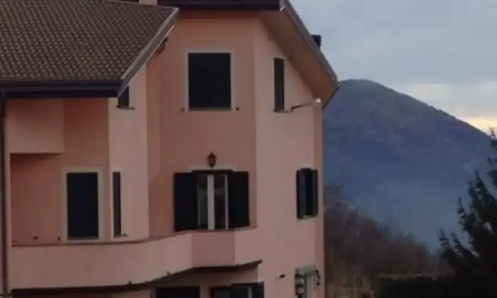 Rexer-Lauria-Villetta-indipendente-in-affitto-ALTRO
