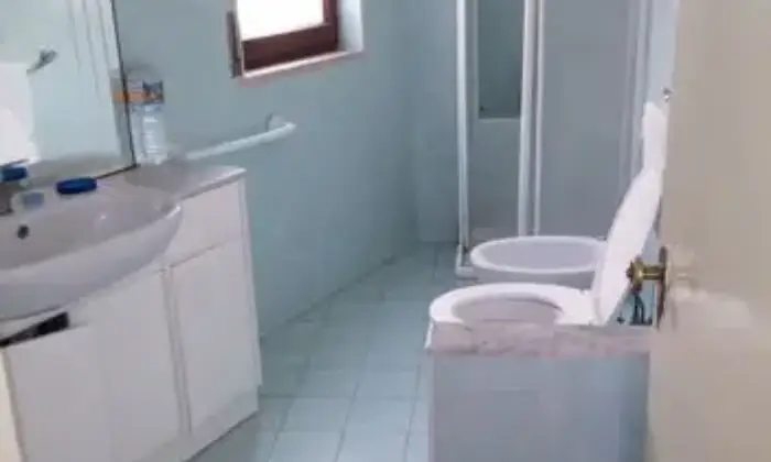 Rexer-Reggio-di-Calabria-Affittasi-appartamento-luminoso-a-Reggio-di-Calabria-BAGNO