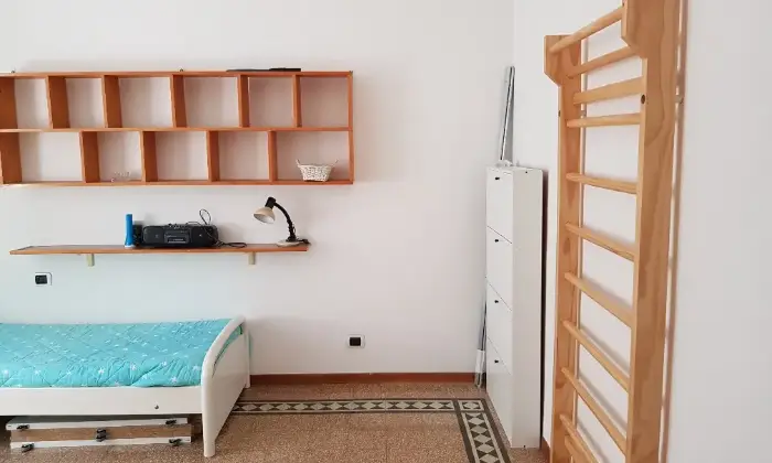 Rexer-Ancona-Appartamentocamere-studenti-Ancona-CUCINA