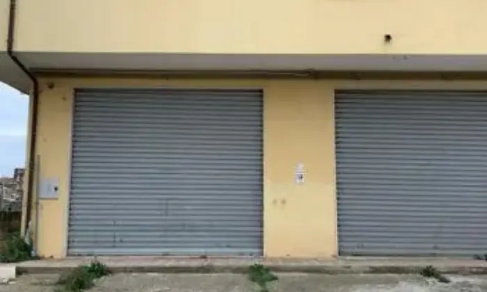Rexer-Ionadi-Garage-in-affitto-in-via-Orazio-Falduti-Jonadi-ALTRO