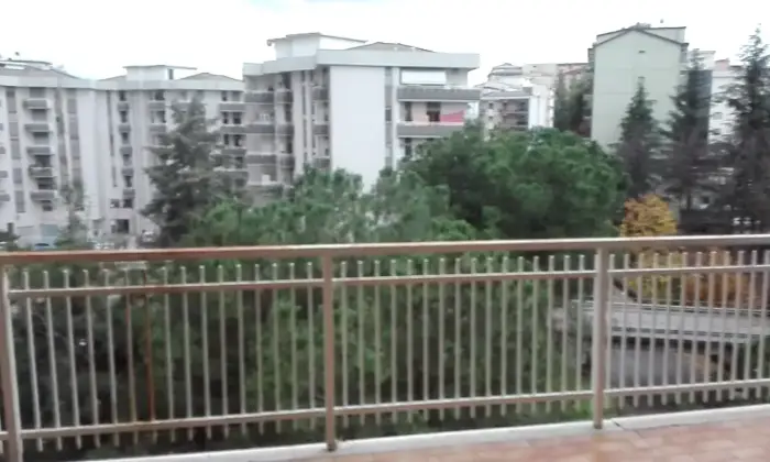 Rexer-Cosenza-Appartamento-con-tre-bagni-e-vista-panoramica-TERRAZZO