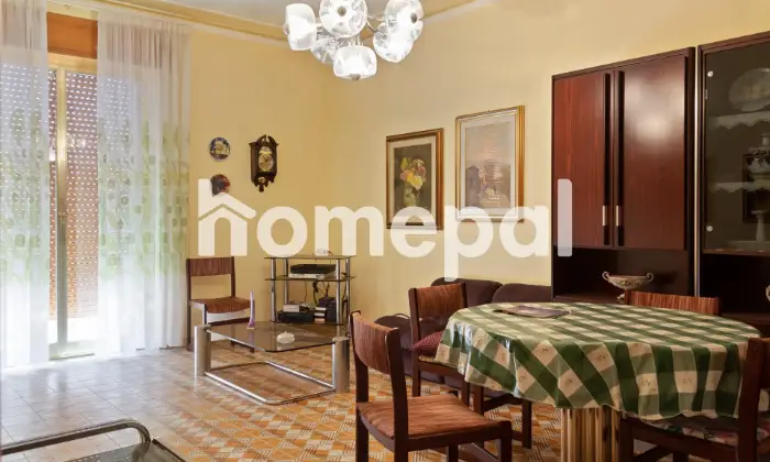 Rexer-Serracapriola-CASA-CON-APPARTAMENTI-E-MANSARDA-SALONE
