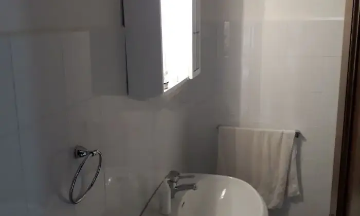 Rexer-Trinit-dAgultu-e-Vignola-appartamenti-contigui-Costa-Paradiso-BAGNO