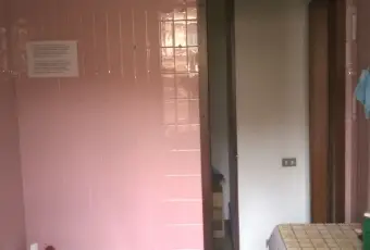 Rexer-Pavia-Per-tre-o-quattro-studentesse-arredato-in-centro-ALTRO
