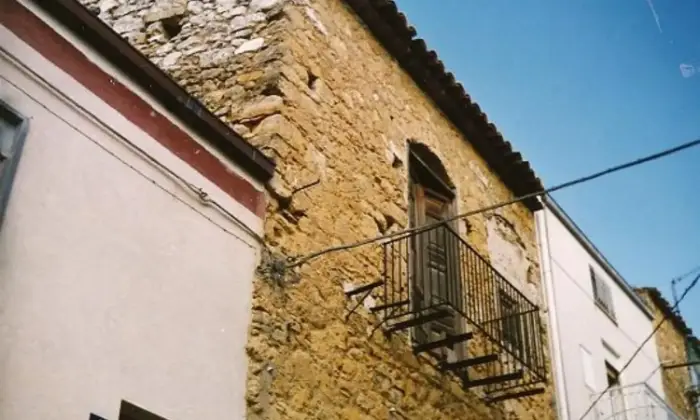Rexer-Villarosa-Vecchia-casa-da-ristrutturare-a-VILLAROSA-ALTRO