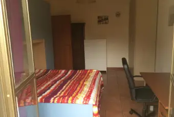 Rexer-Roma-ADIACENTE-POLICLINICO-E-UNIVERSITA-LA-SAPIENZA-CAMERA-DA-LETTO