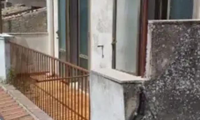 Rexer-Monterosso-Almo-Casa-singola-a-Monterosso-Almo-SALONE