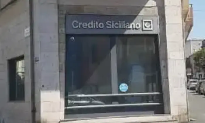 Rexer-Catania-Affittasi-locale-commerciale-in-pieno-centro-ALTRO