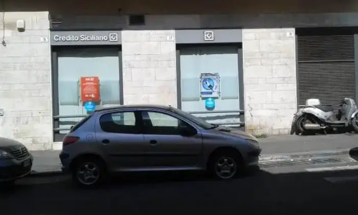 Rexer-Catania-Affittasi-locale-commerciale-in-pieno-centro-ALTRO