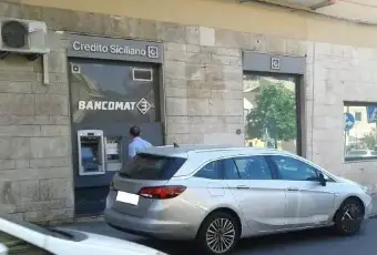 Rexer-Catania-Affittasi-locale-commerciale-in-pieno-centro-ALTRO