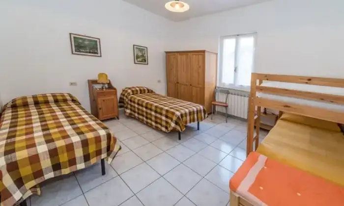 Rexer-Finale-Ligure-Finale-Ligure-Villa-di-Pregio-CAMERA-DA-LETTO