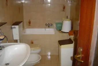 Rexer-Costa-Serina-Affitto-a-riscatto-appartamento-Costa-Serina-BAGNO