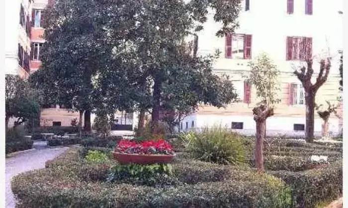 Rexer-Roma-Stanza-singola-Solo-per-Ragazze-GIARDINO