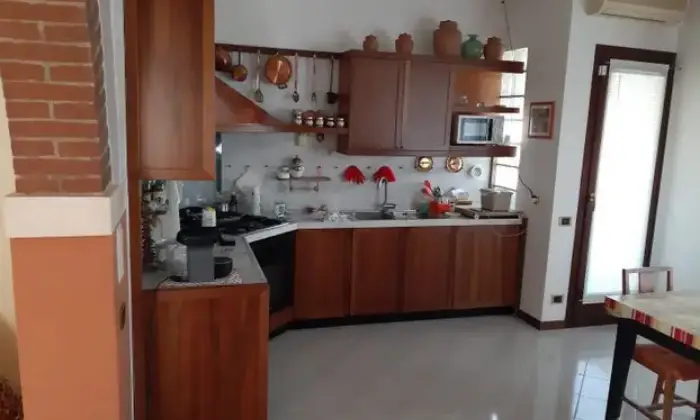 Rexer-Mira-Appartamento-su-due-unit-in-vendita-CUCINA