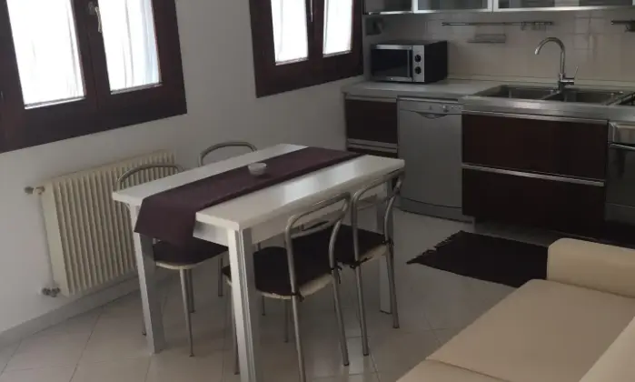 Rexer-Mira-Vendesi-mini-appartamento-SALONE